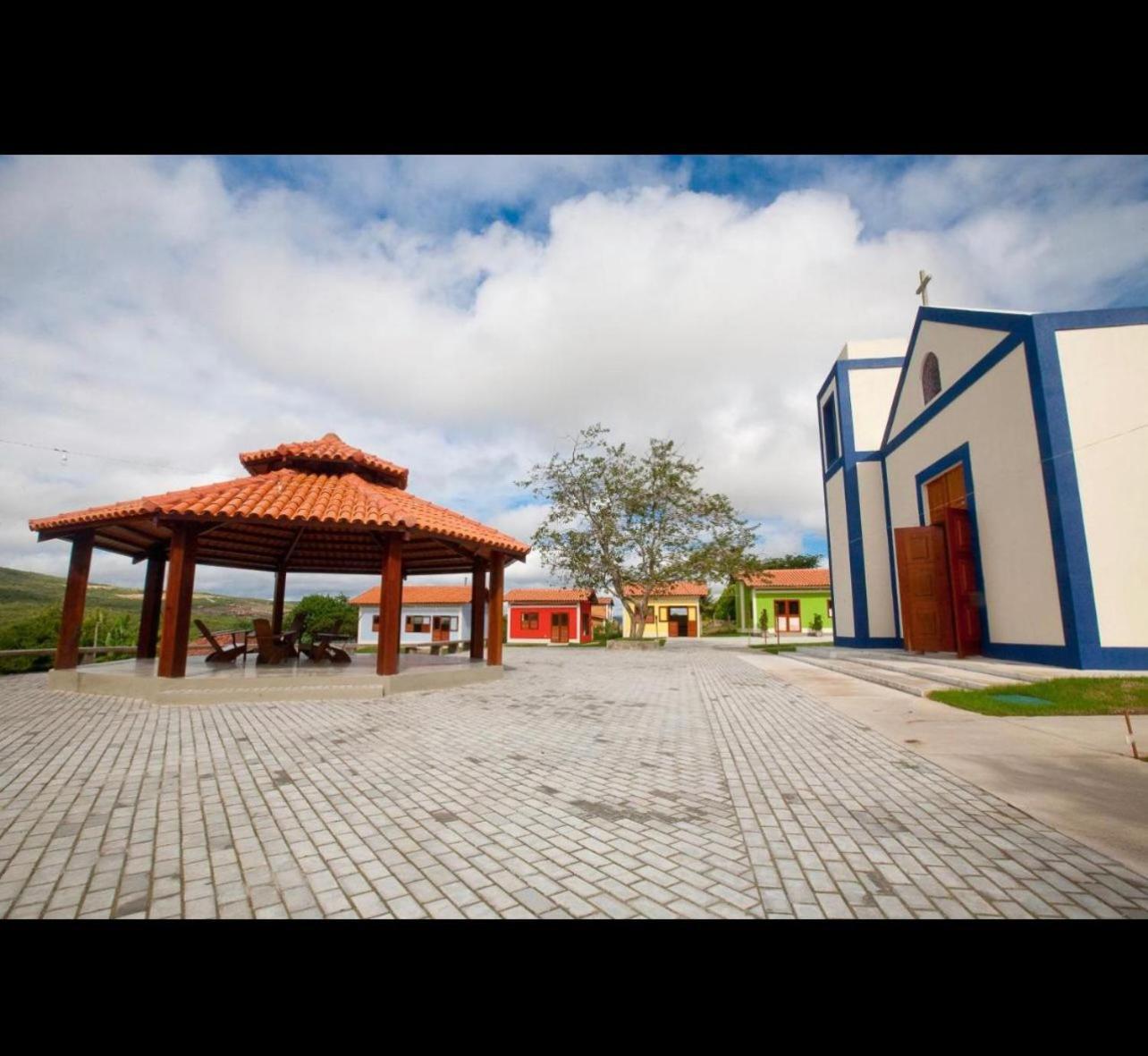 Portal De Ate 6 Pessoas - Terreo